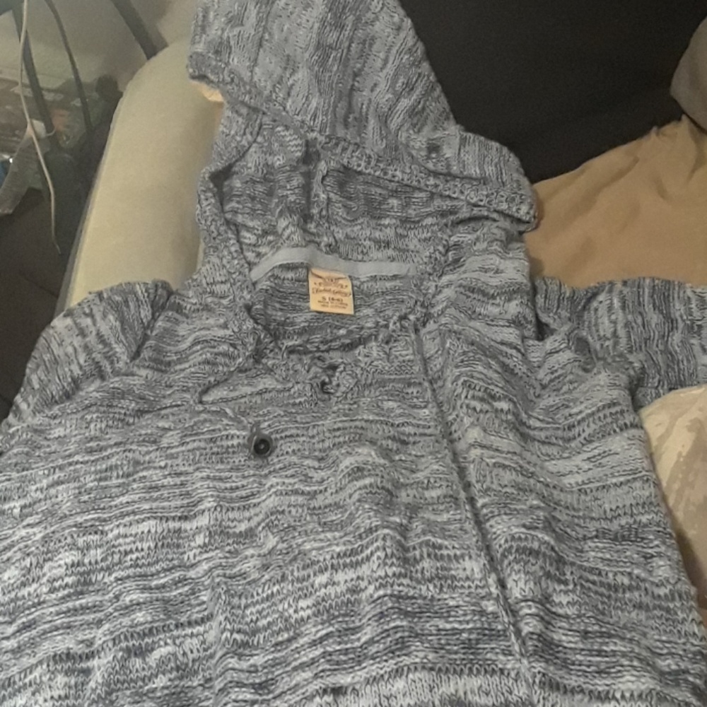 Long sleeve with hoodie hat